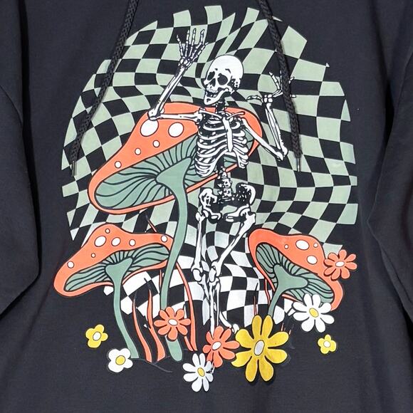 Cut‎ & Paste Mushroom Skeleton Graphic Hoodie Size M Skater Punk Halloween - Picture 3 of 6
